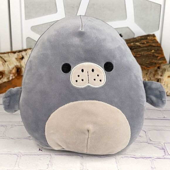 Matt the Manatee 8" Squishmallow - Picture 1 of 9